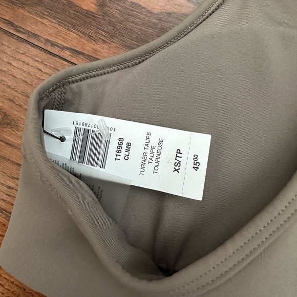 NWT Aritzia Golden PowerSculpt™ Climb Sports Bra - Picture 11 of 12